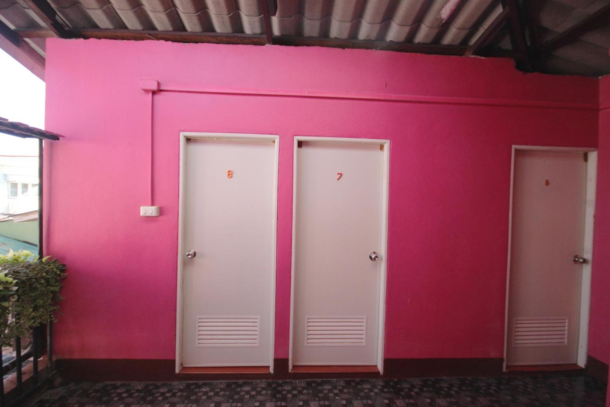 Baan Bua Homestay Τσιανγκ Ράϊ Δωμάτιο φωτογραφία